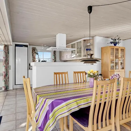 Holiday home Stunning In Romo With Sauna Bolilmark