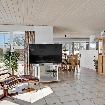 Holiday home Stunning In Romo With Sauna Bolilmark